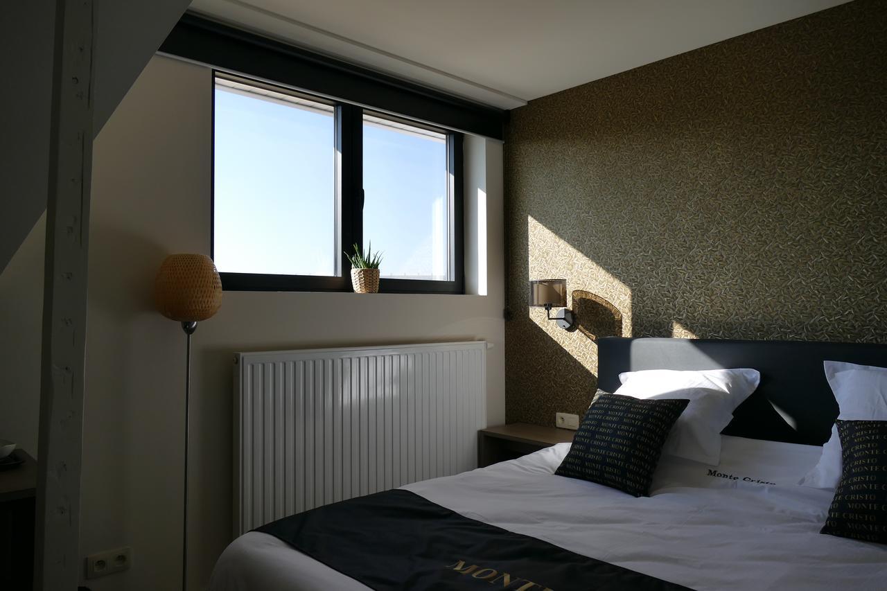 Hotel Monte Cristo Hoeselt Экстерьер фото